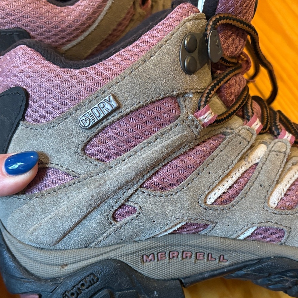 Merrell Moab 3 Mid Waterproof Pink/Purple Hiking Shoes - Picture 6 of 6